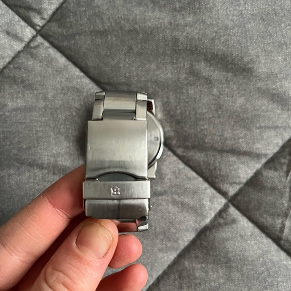 Victorinox Swiss Army Watch - Picture 3 of 4